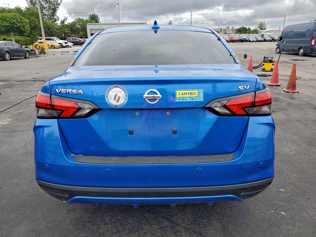 Nissan Versa Sv