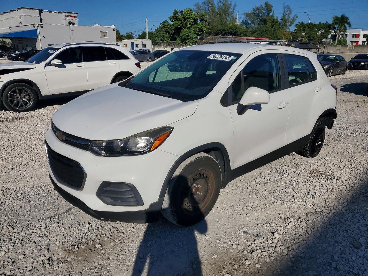 Salvage Chevrolet Trax Image