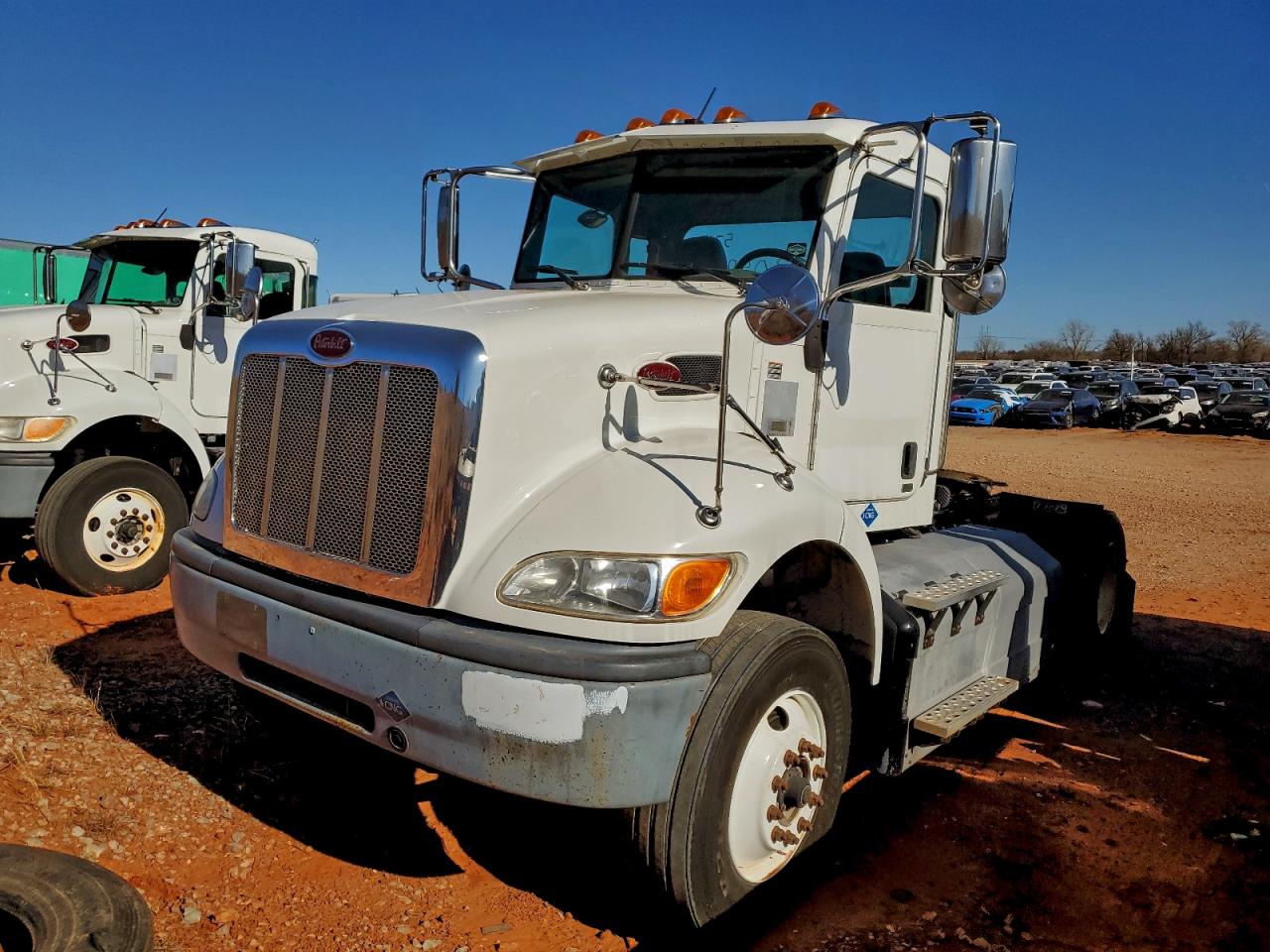 Peterbilt 348