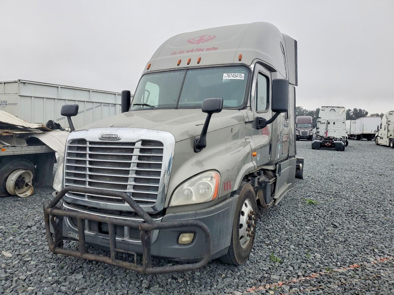 Freightliner Cascadia 1