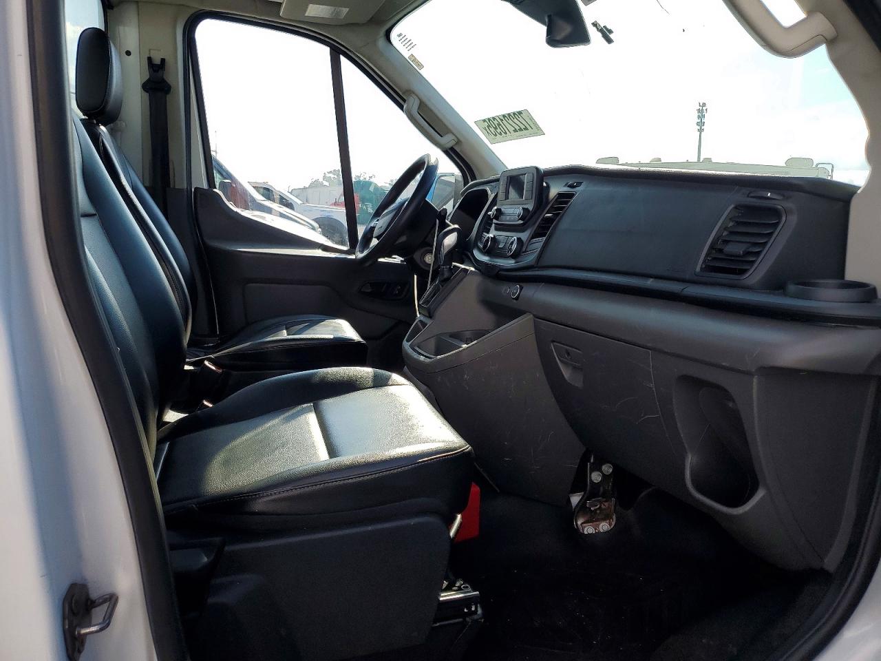 Ford Transit T-350