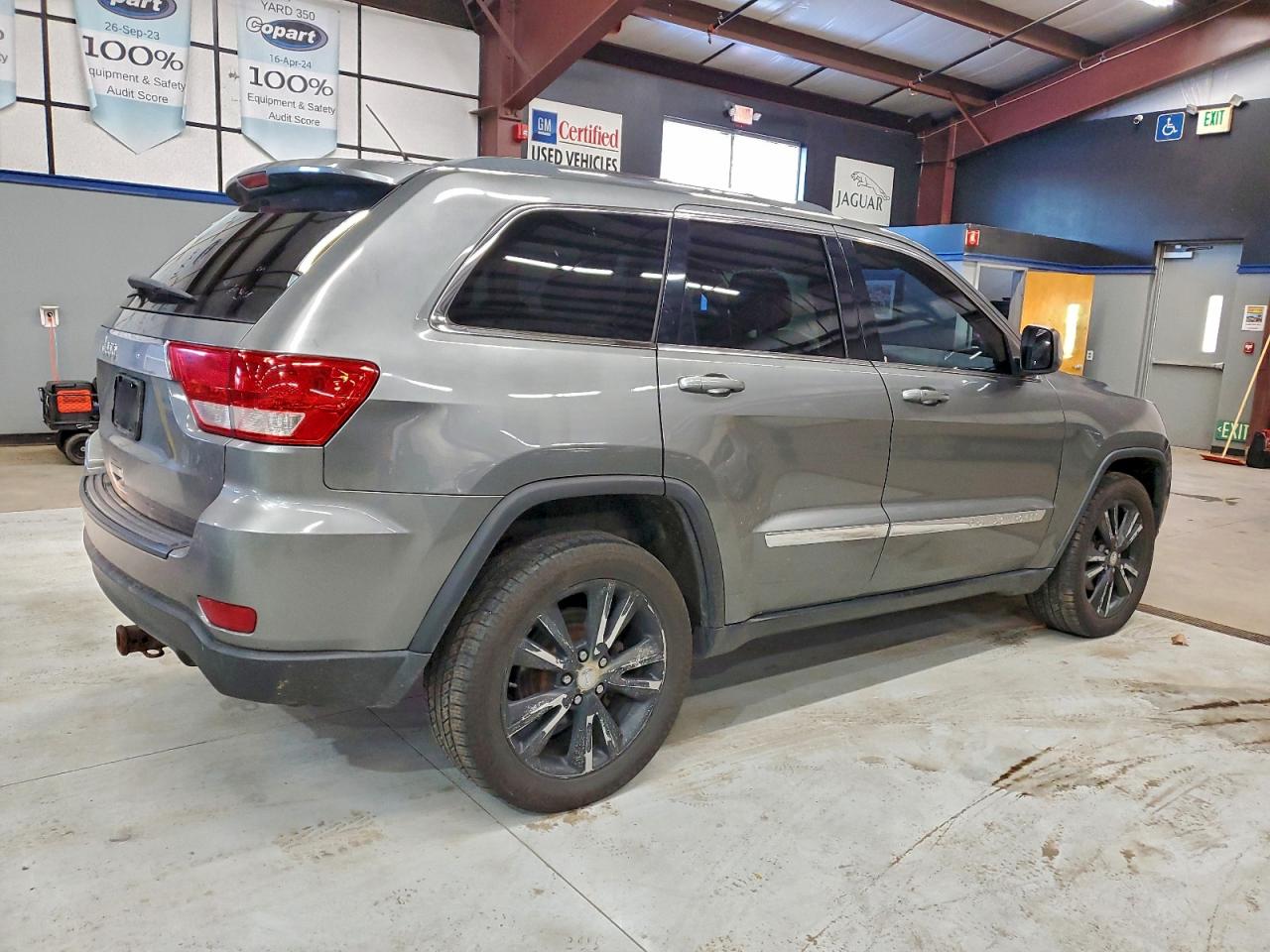 Jeep Grand Cherokee Laredo