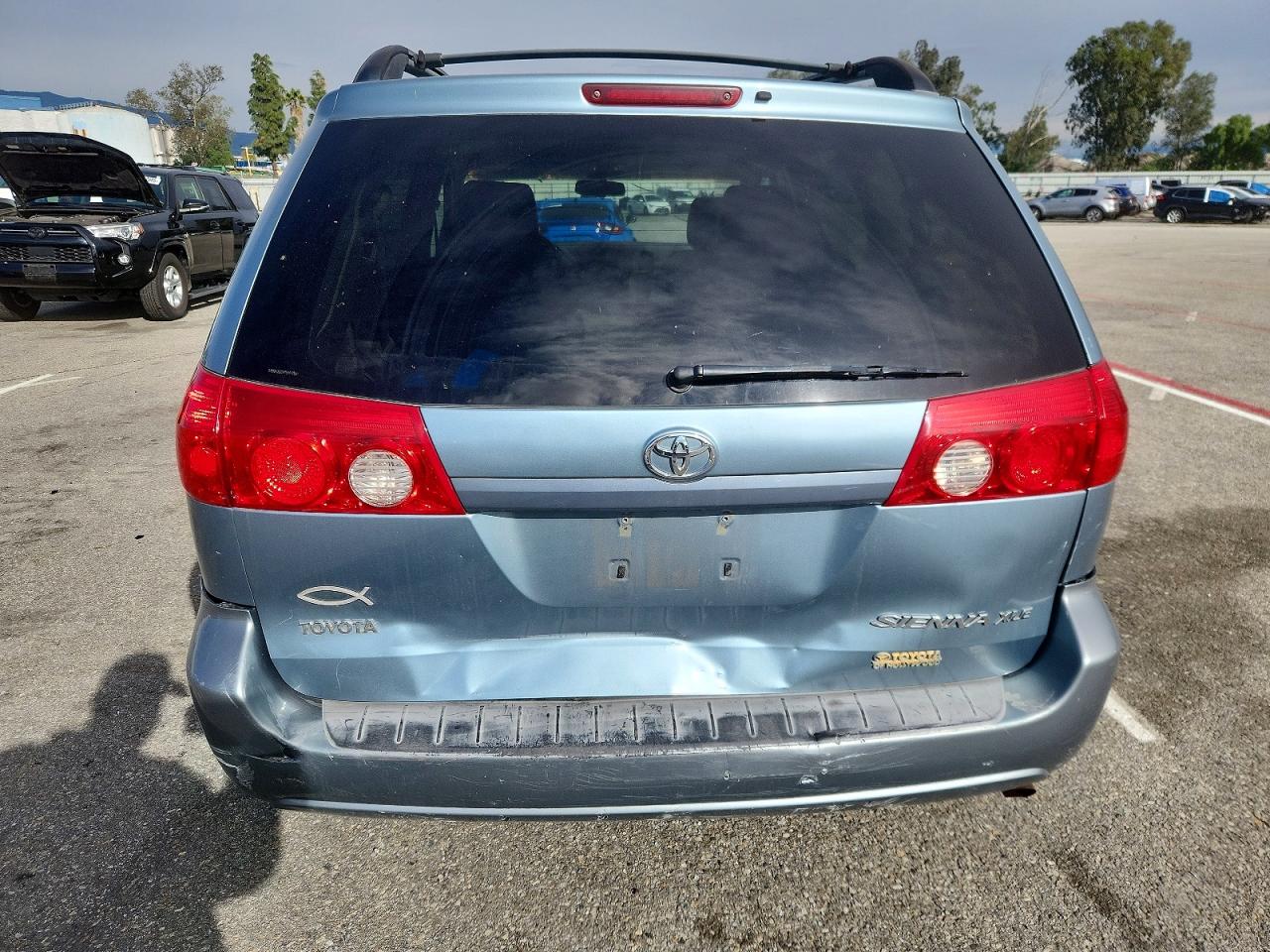 Toyota Sienna Xle