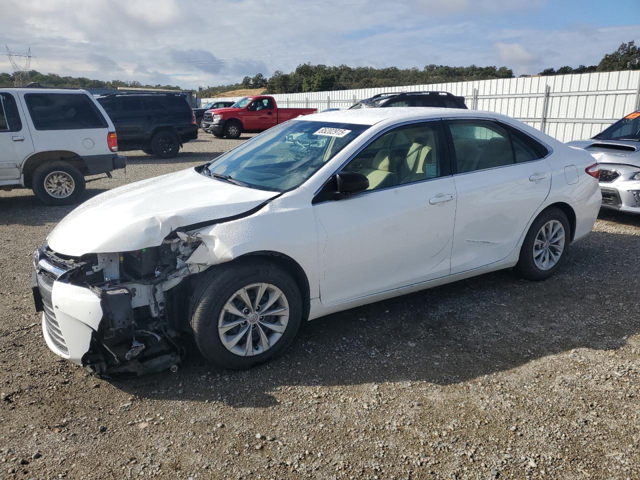 Salvage Toyota Camry Image