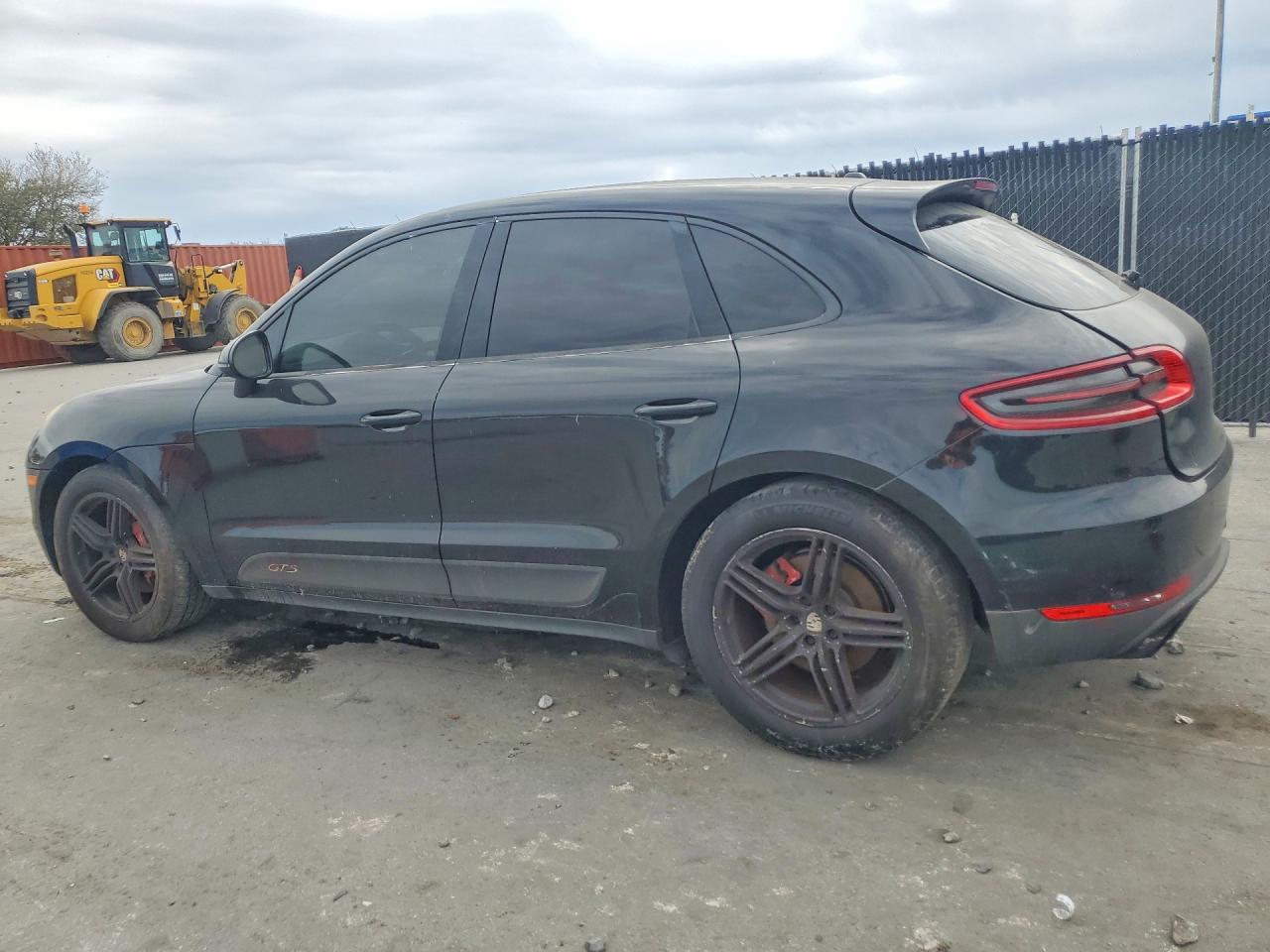 Porsche Macan S