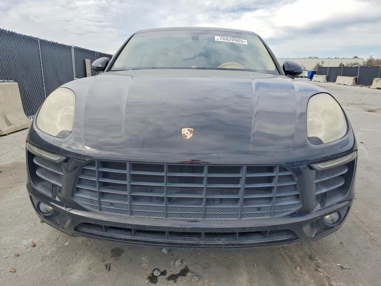 Porsche Macan S