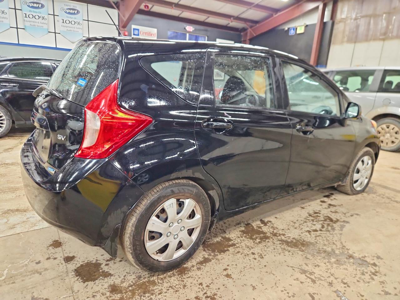 Nissan Versa S