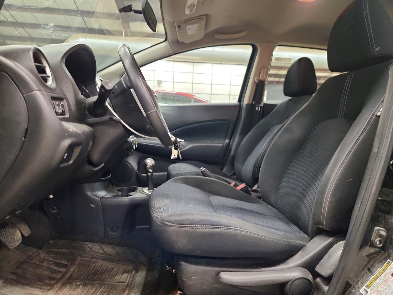 Nissan Versa S