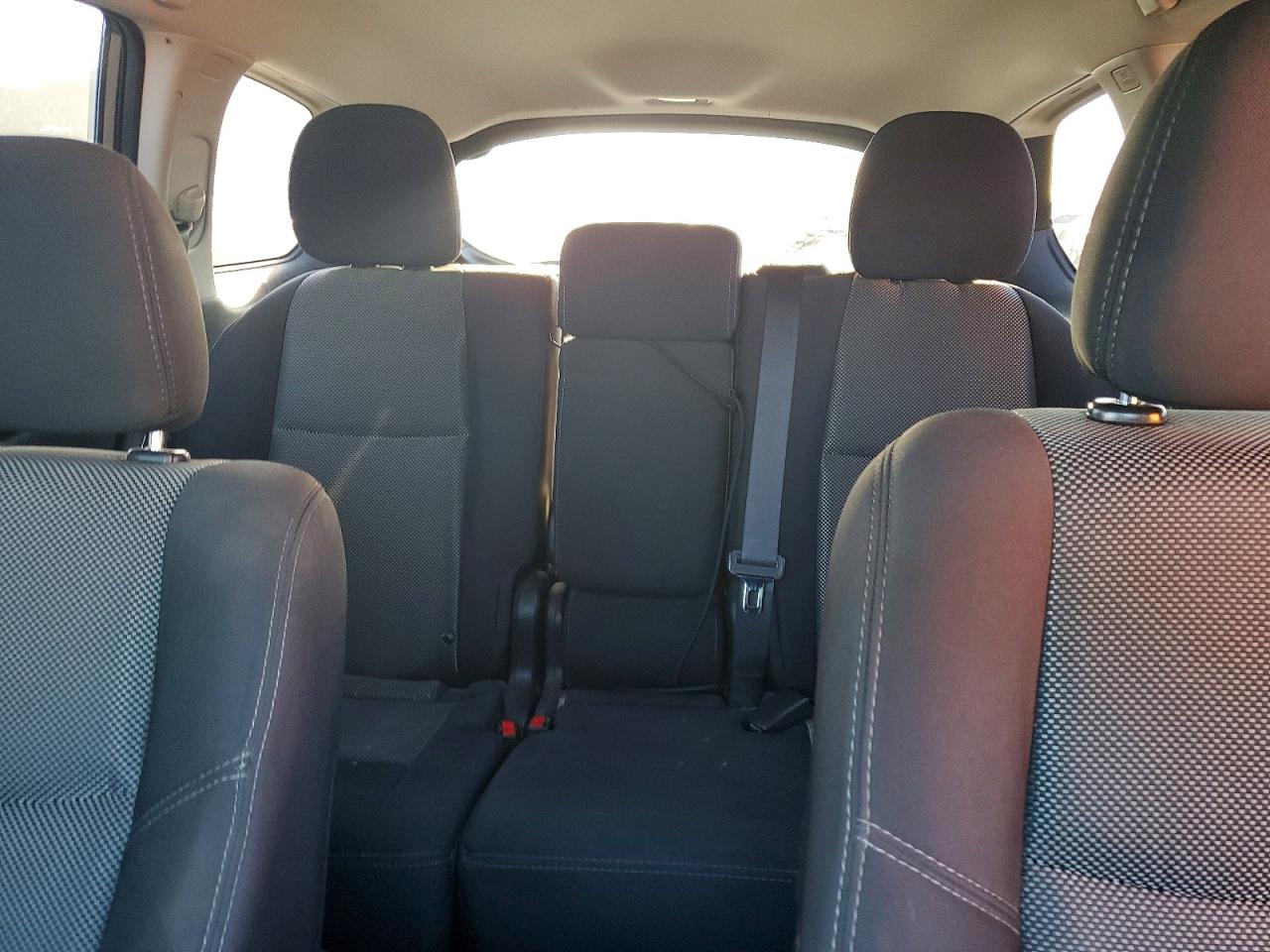 Nissan Pathfinder Sv