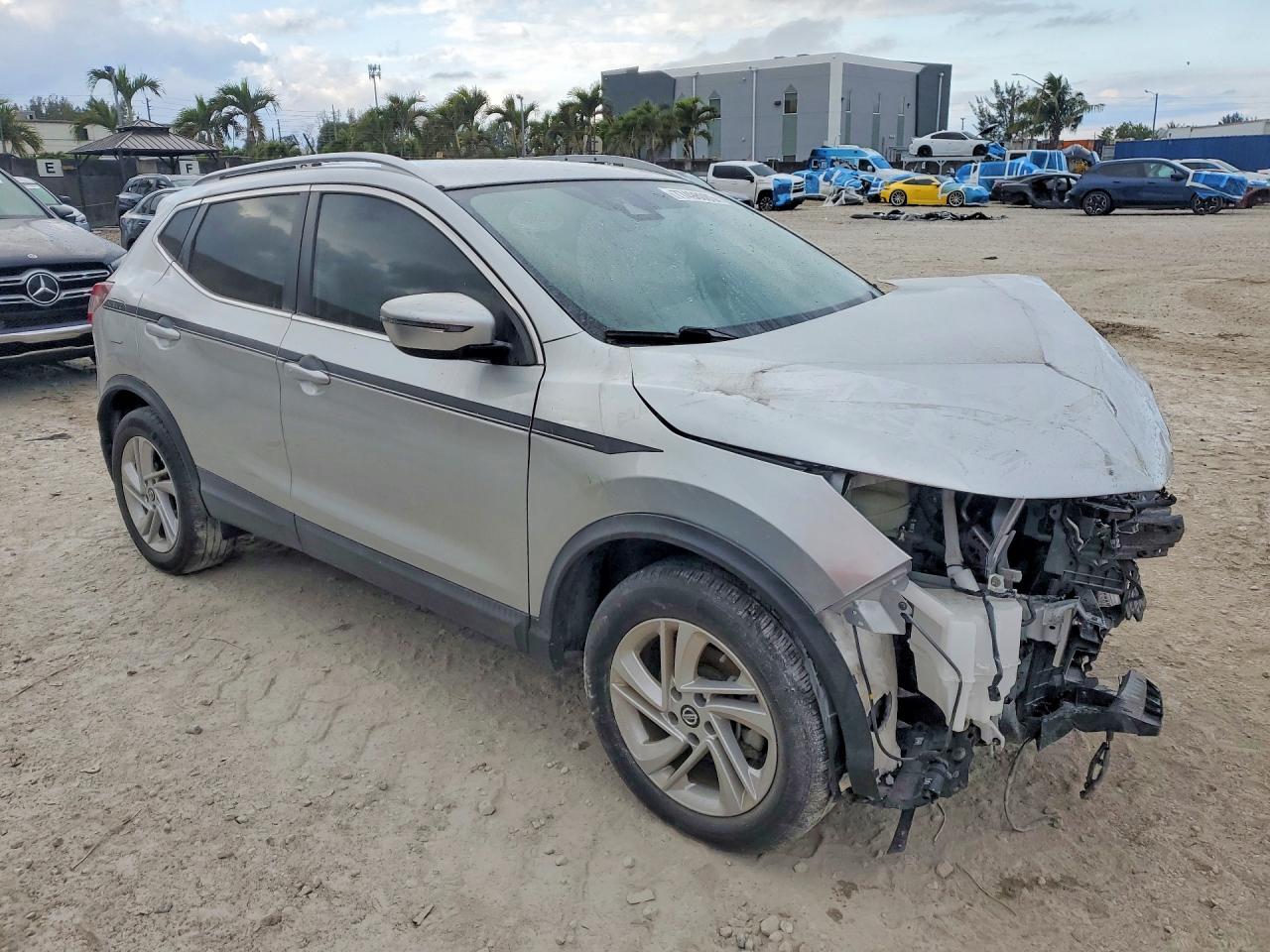 Nissan Rogue Sv