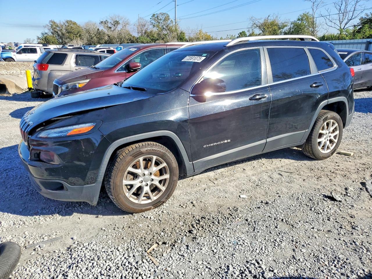 Salvage Jeep Grand Cherokee Image