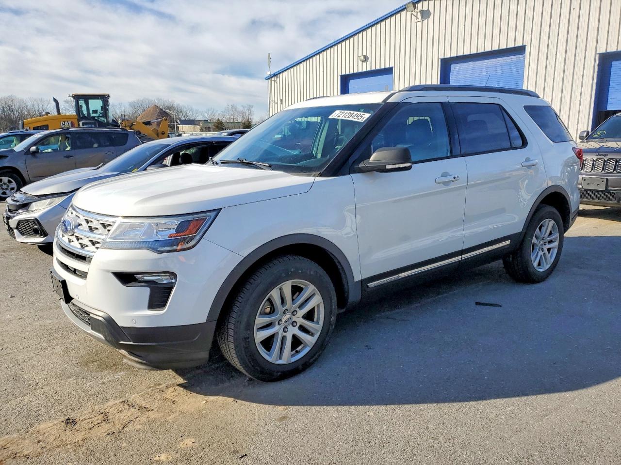 Salvage Ford Explorer Image