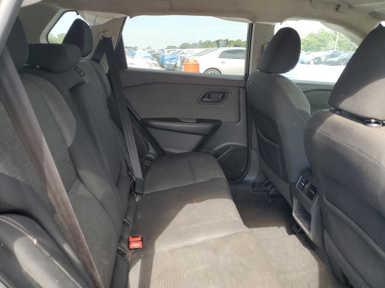 Nissan Rogue S