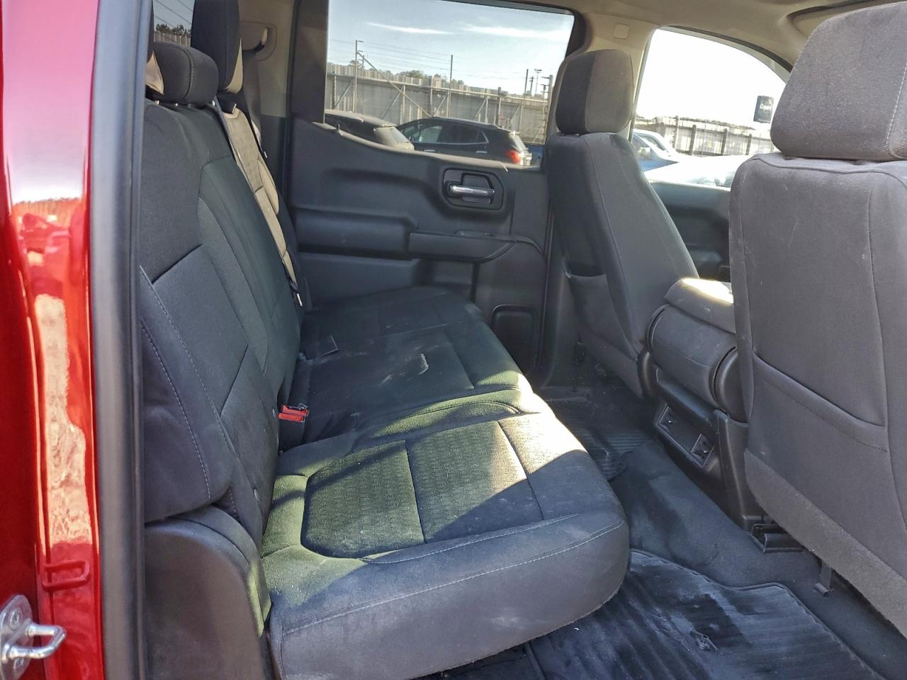 Chevrolet Silverado Ltd C1500 Custom