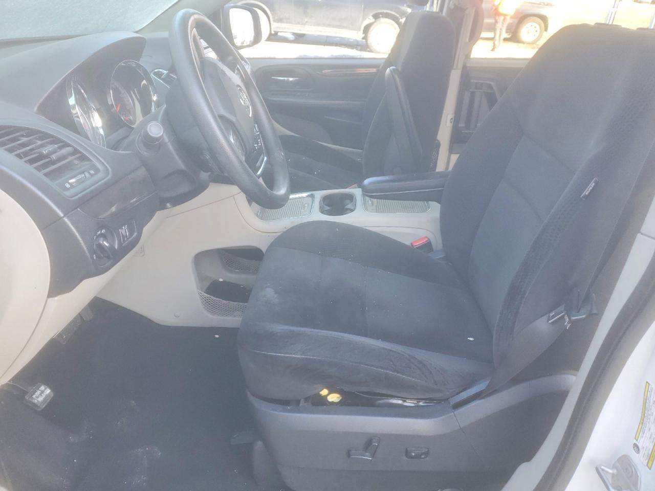 Dodge Caravan Sxt