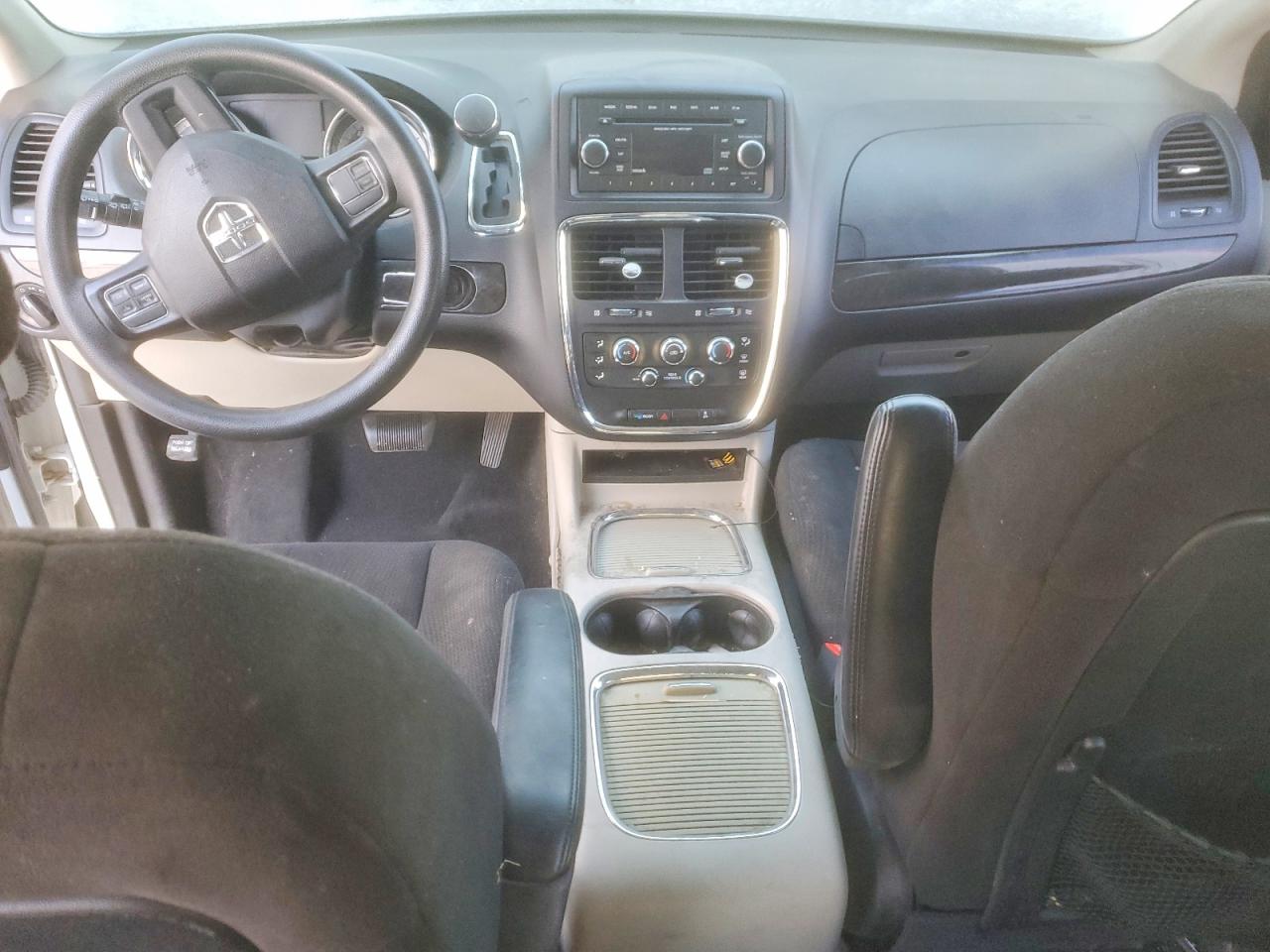 Dodge Caravan Sxt