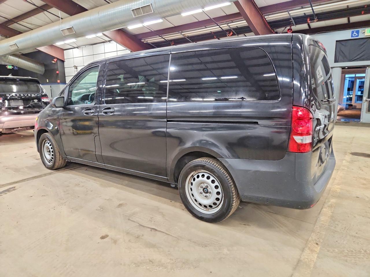 Mercedes-Benz Metris