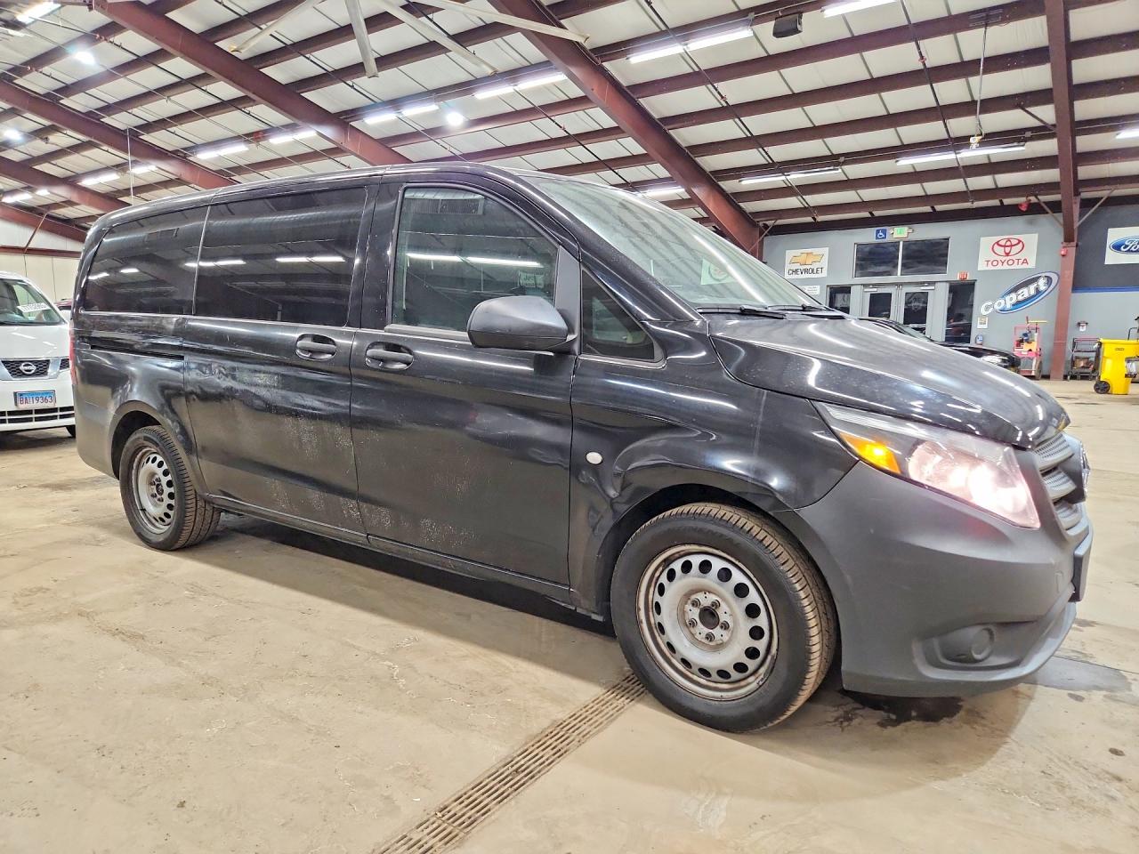 Mercedes-Benz Metris