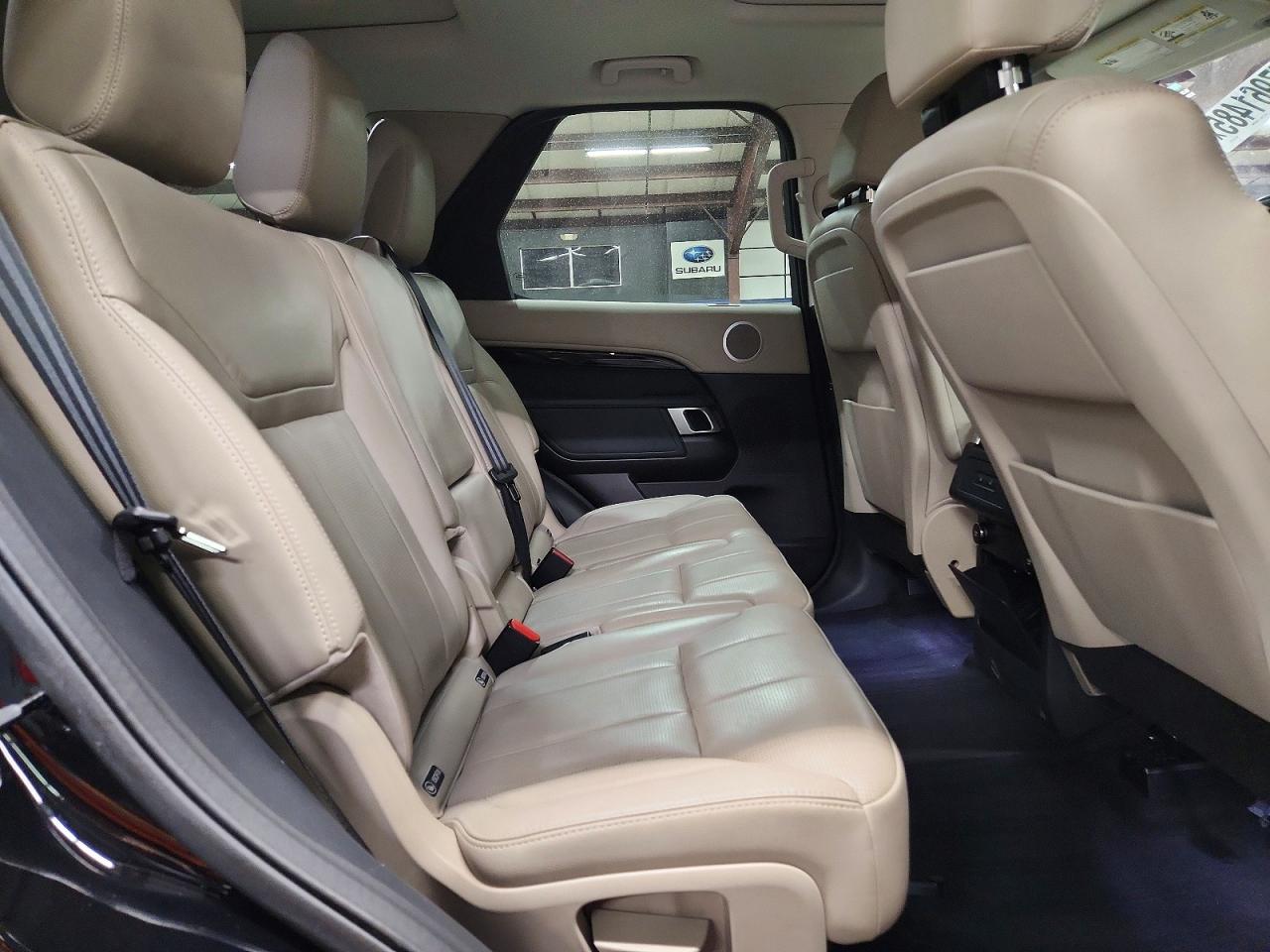 Land Rover Discovery Se
