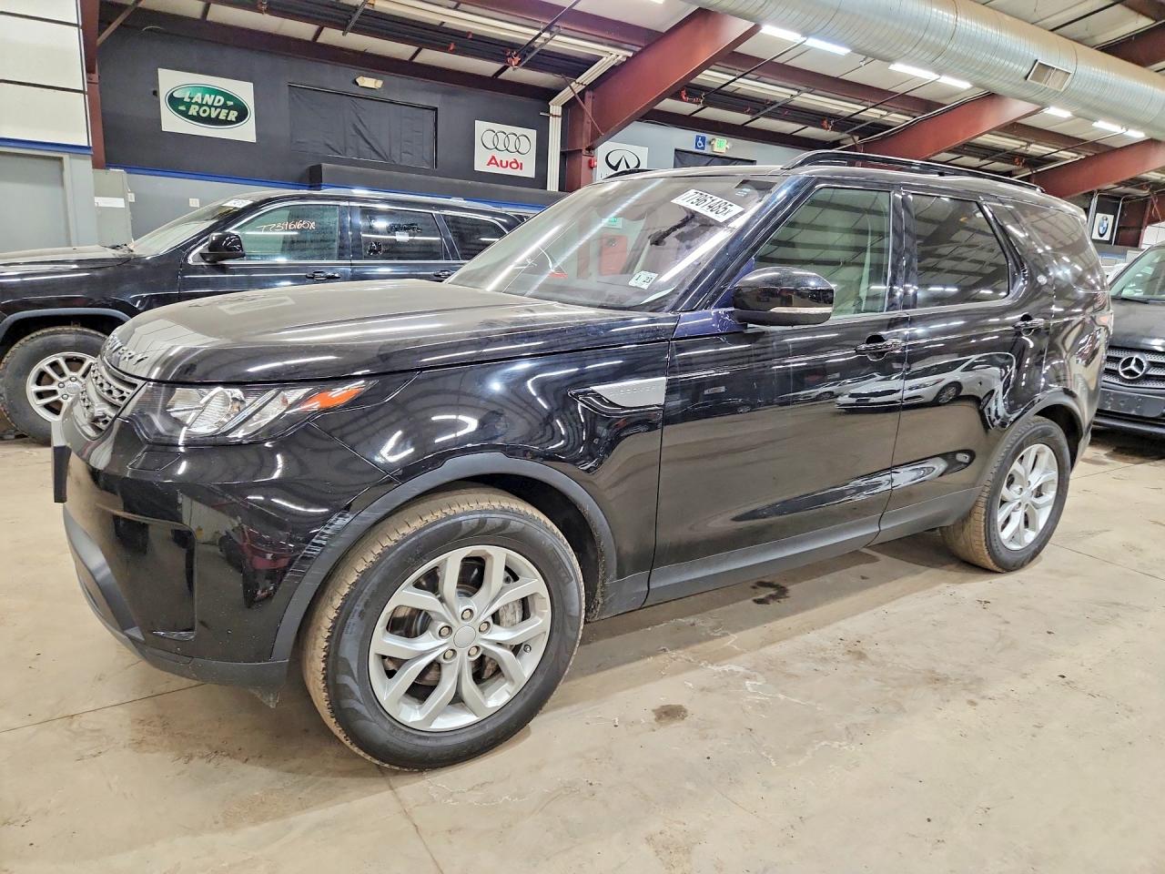 Salvage Land Rover Discovery Image