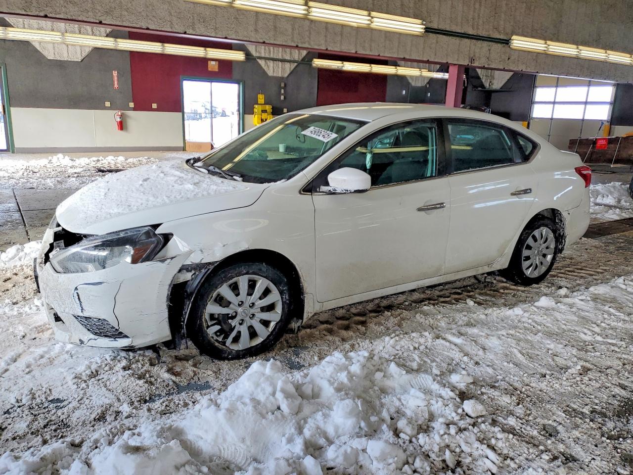 Salvage Nissan Sentra Image