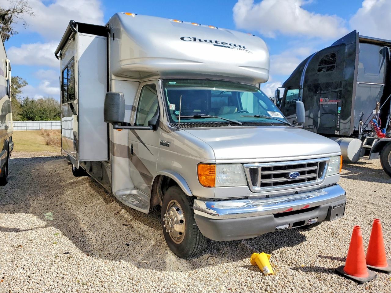 Salvage Ford Econoline Image