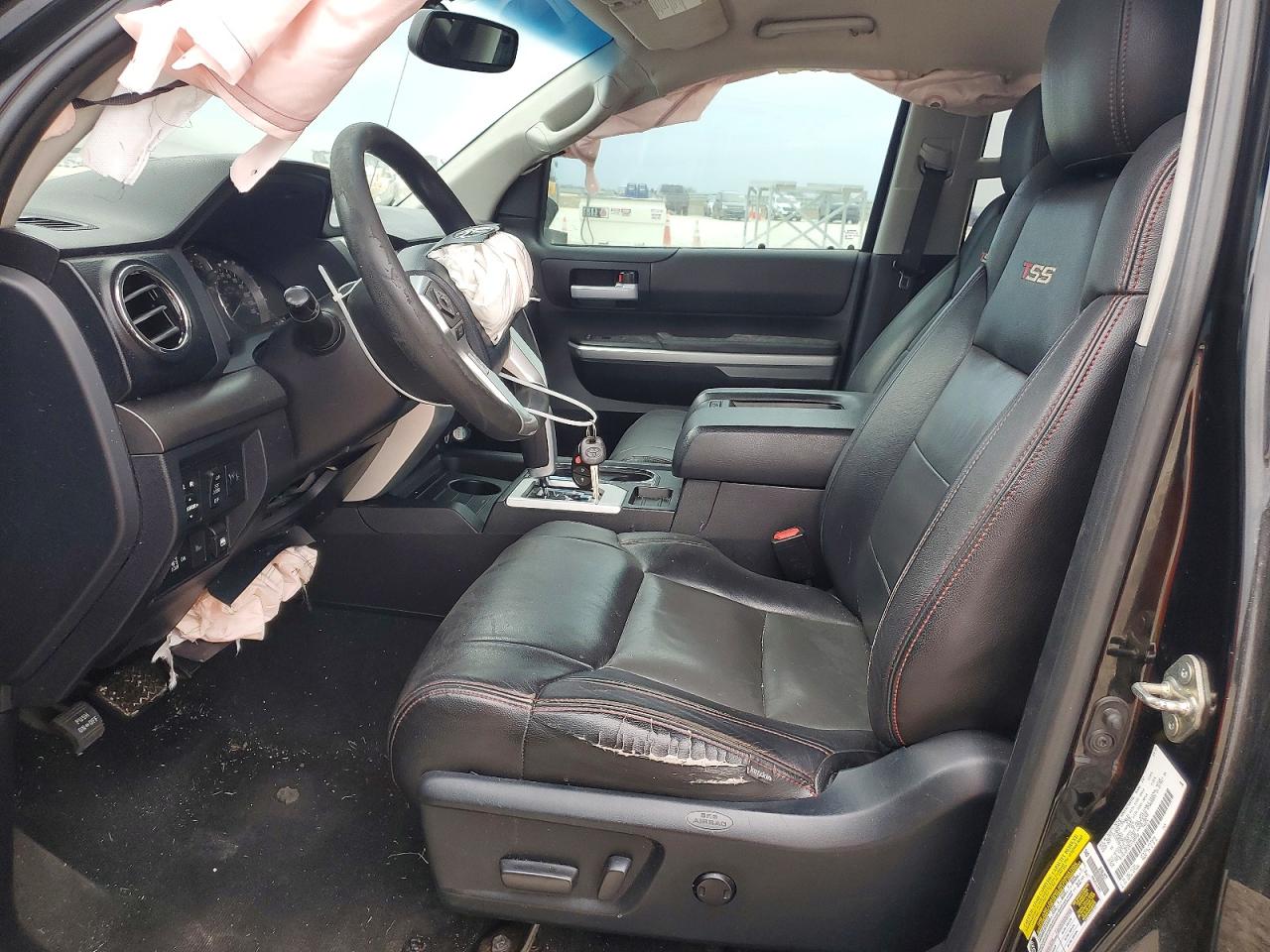 Toyota Tundra Crewmax Sr5