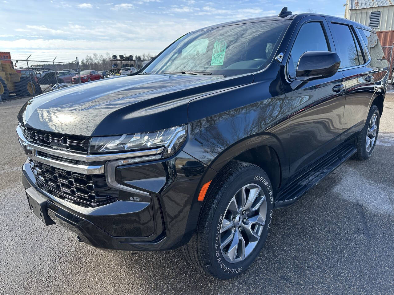 Salvage Chevrolet Tahoe Image