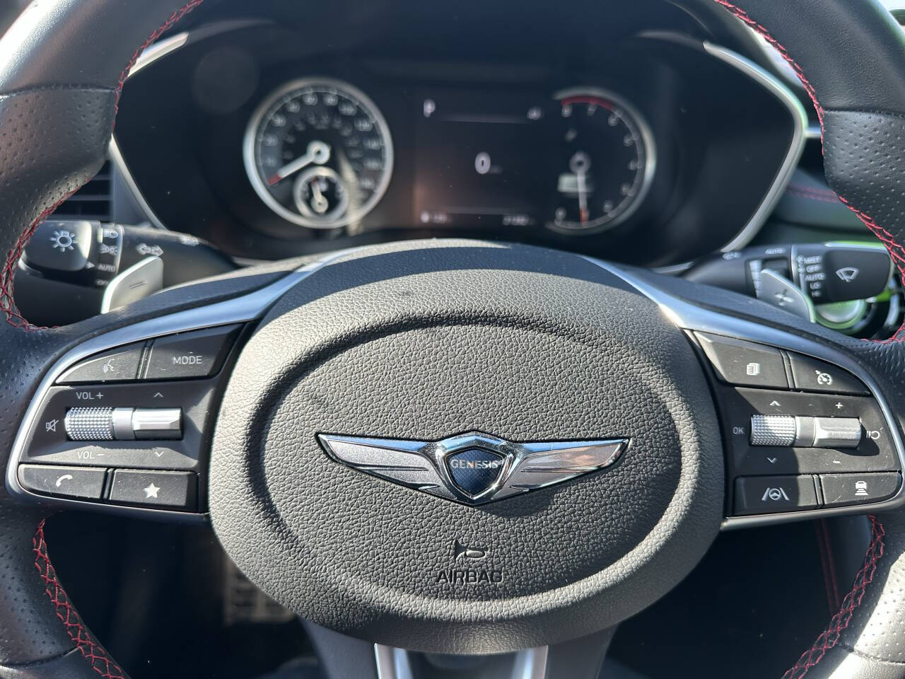 Genesis G70 2.0t Awd 4dr Sedan