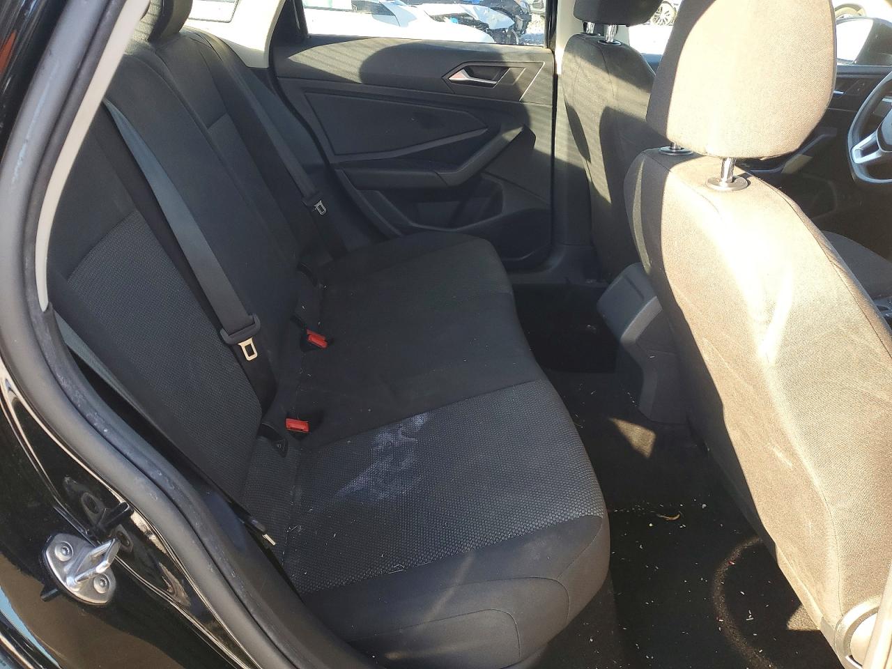 Volkswagen Jetta S
