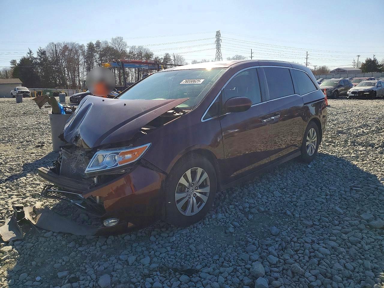 Salvage Honda Odyssey Image