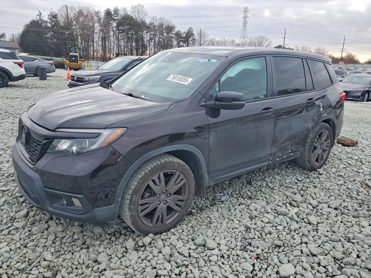 Salvage Honda Passport Image