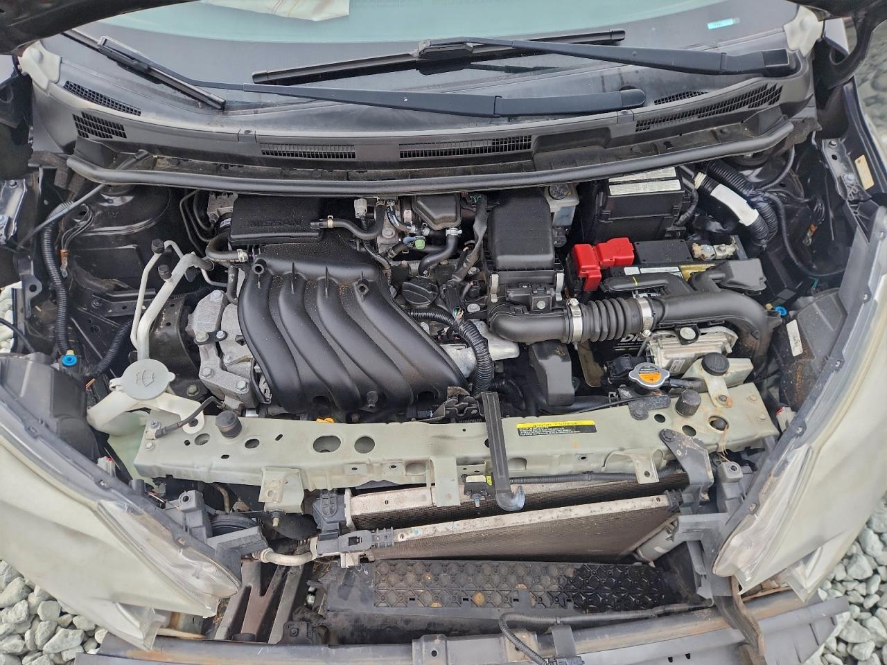 Nissan Versa S