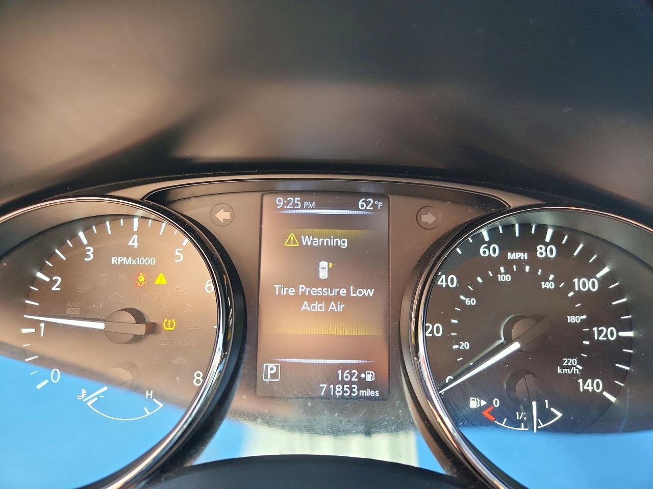 Nissan Rogue S