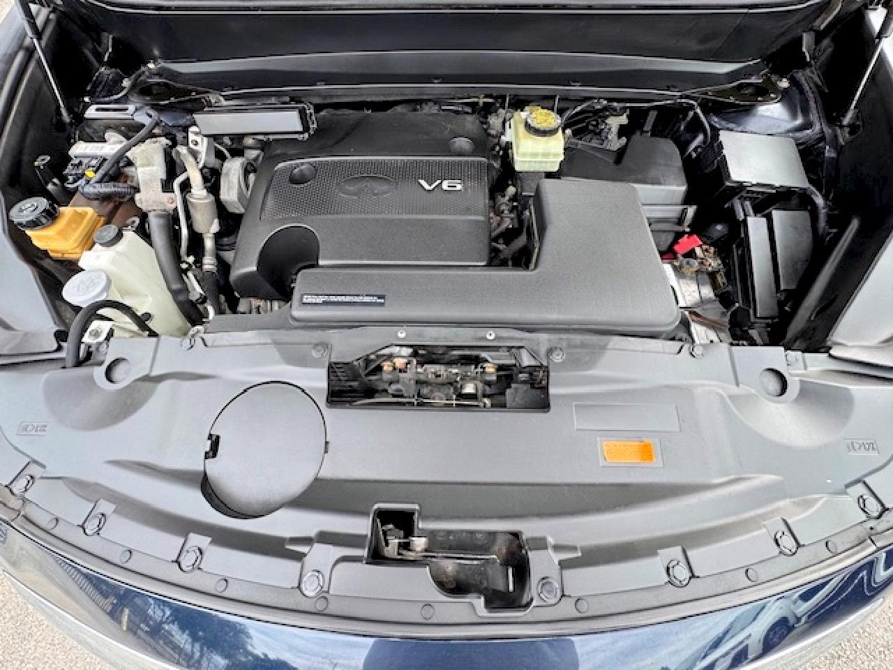 INFINITI Qx