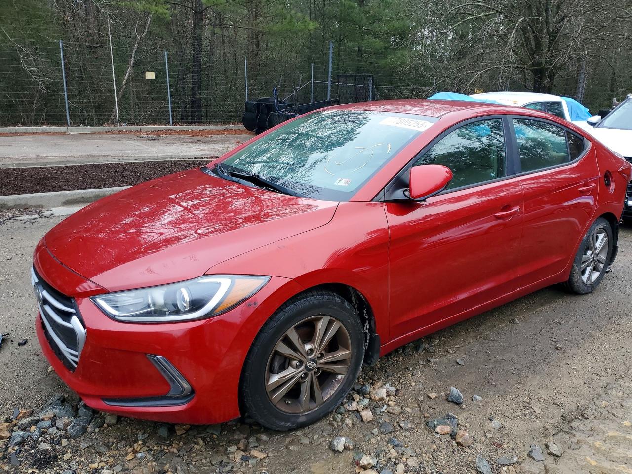 Salvage Hyundai ELANTRA Image