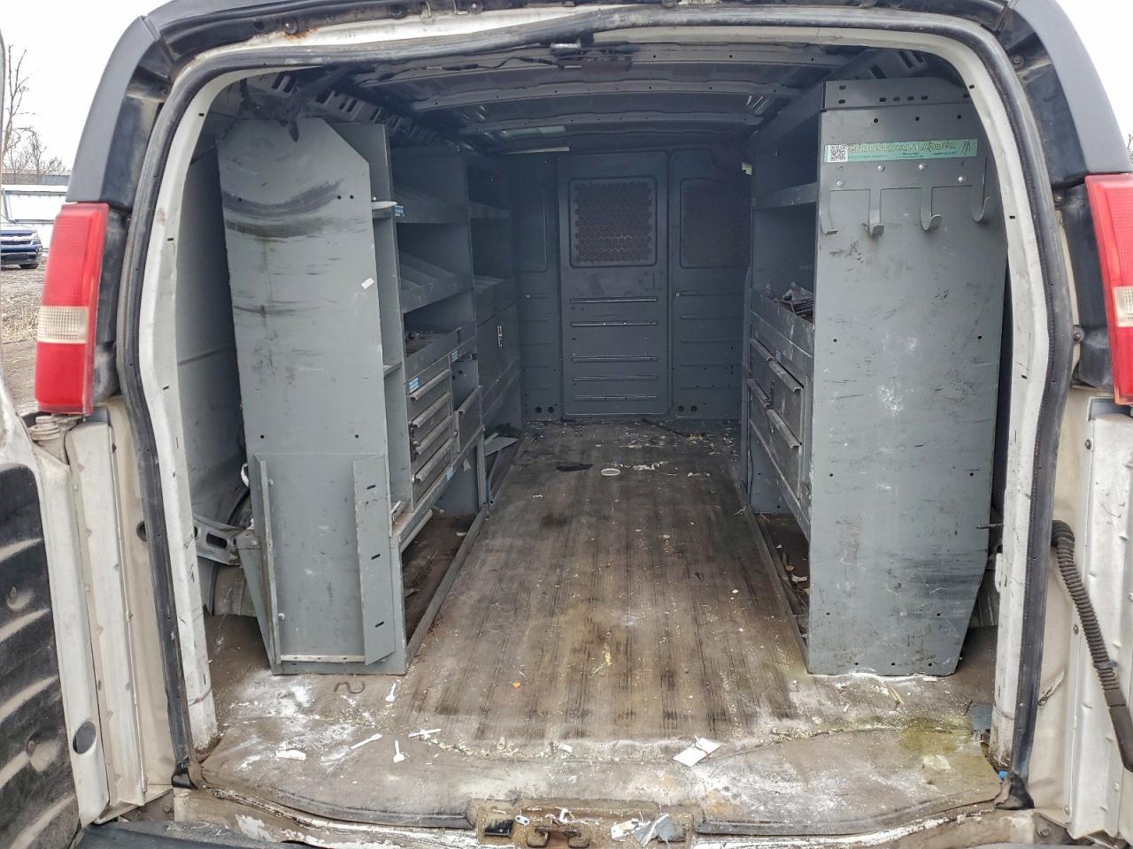 GMC Savana G3500 Paratransit