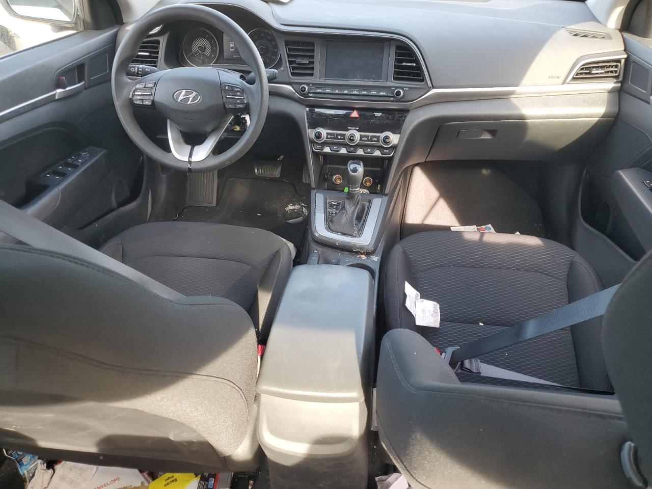 Hyundai ELANTRA Sel