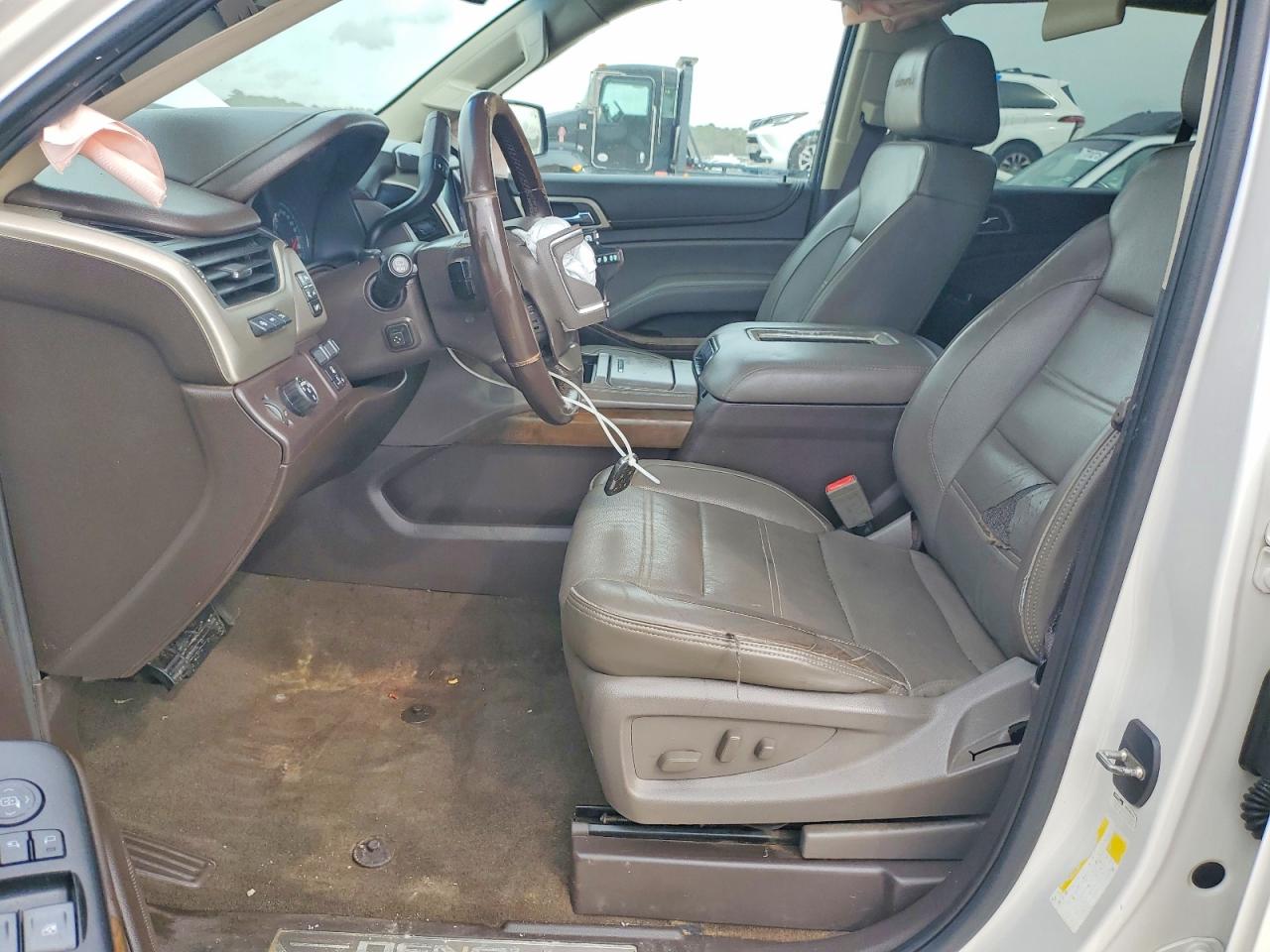 GMC Yukon Denali