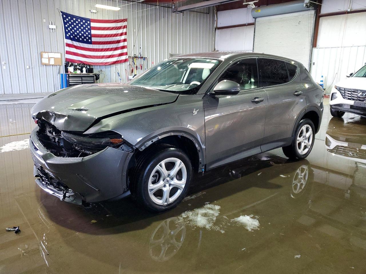 Salvage Dodge Hornet Gt Image