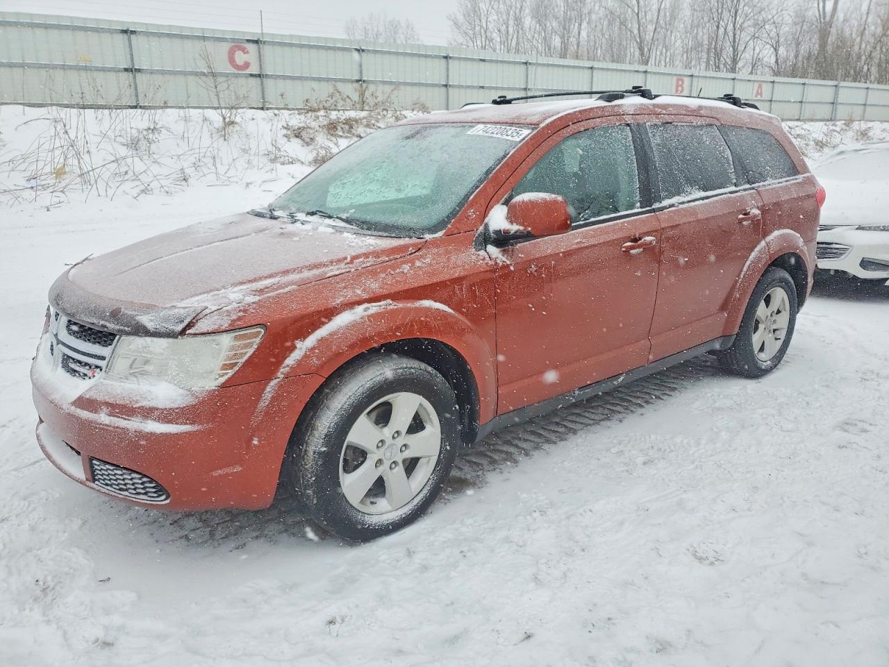 Salvage Dodge Journey Image