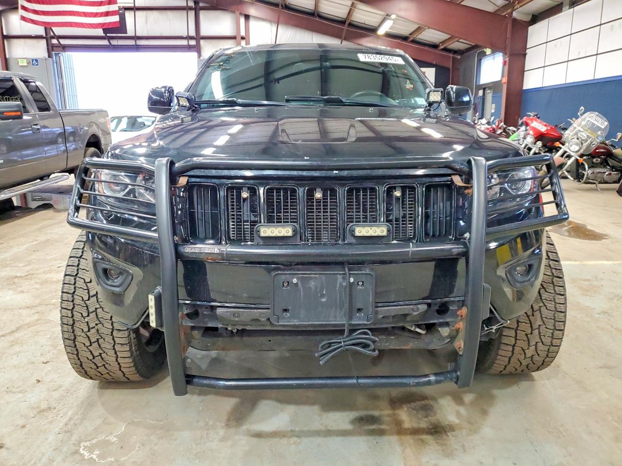 Jeep Grand Cherokee Laredo