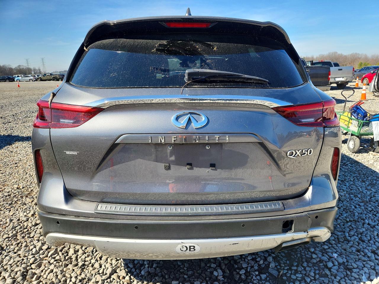 INFINITI Qx Essential