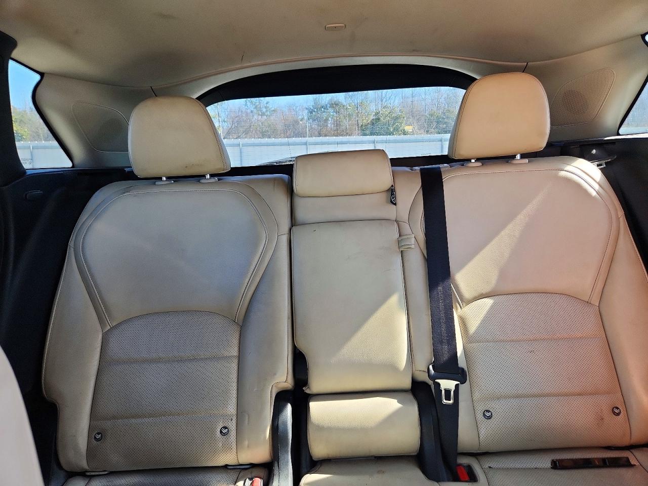INFINITI Qx Essential