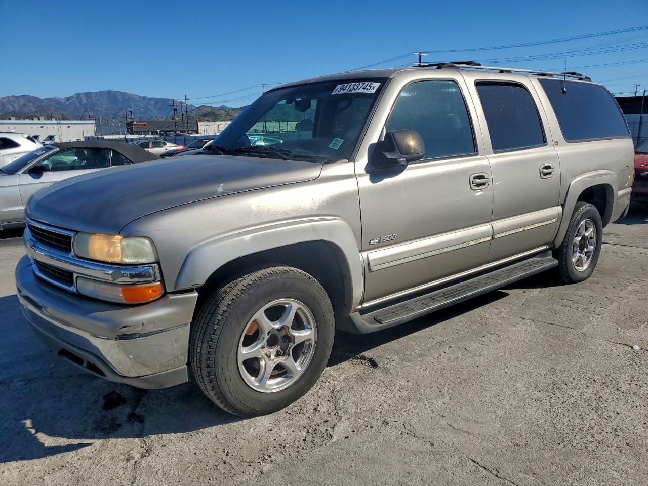 Salvage Chevrolet Suburban Image