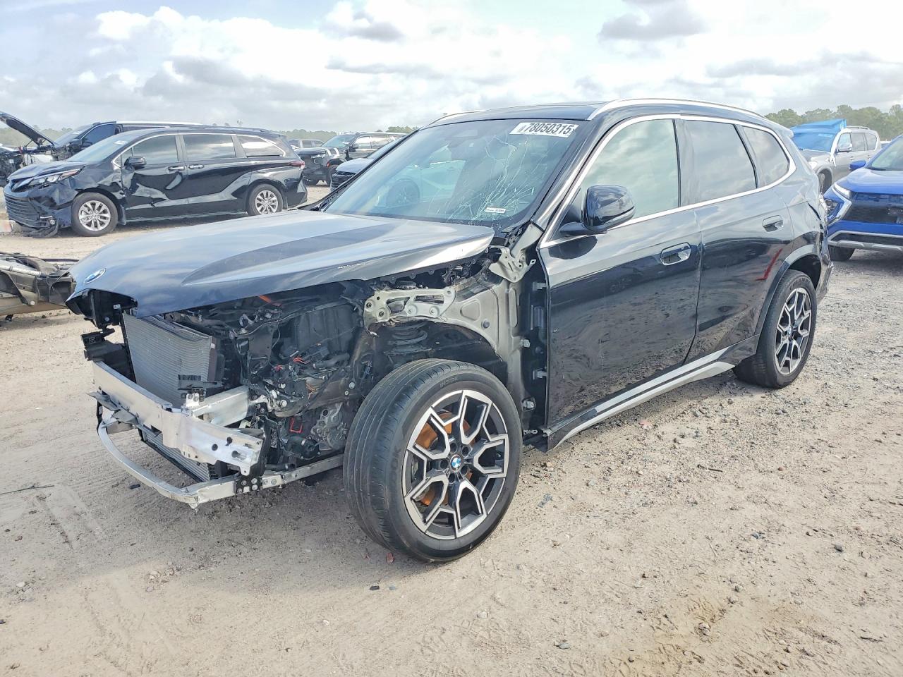 Salvage BMW X Series Image