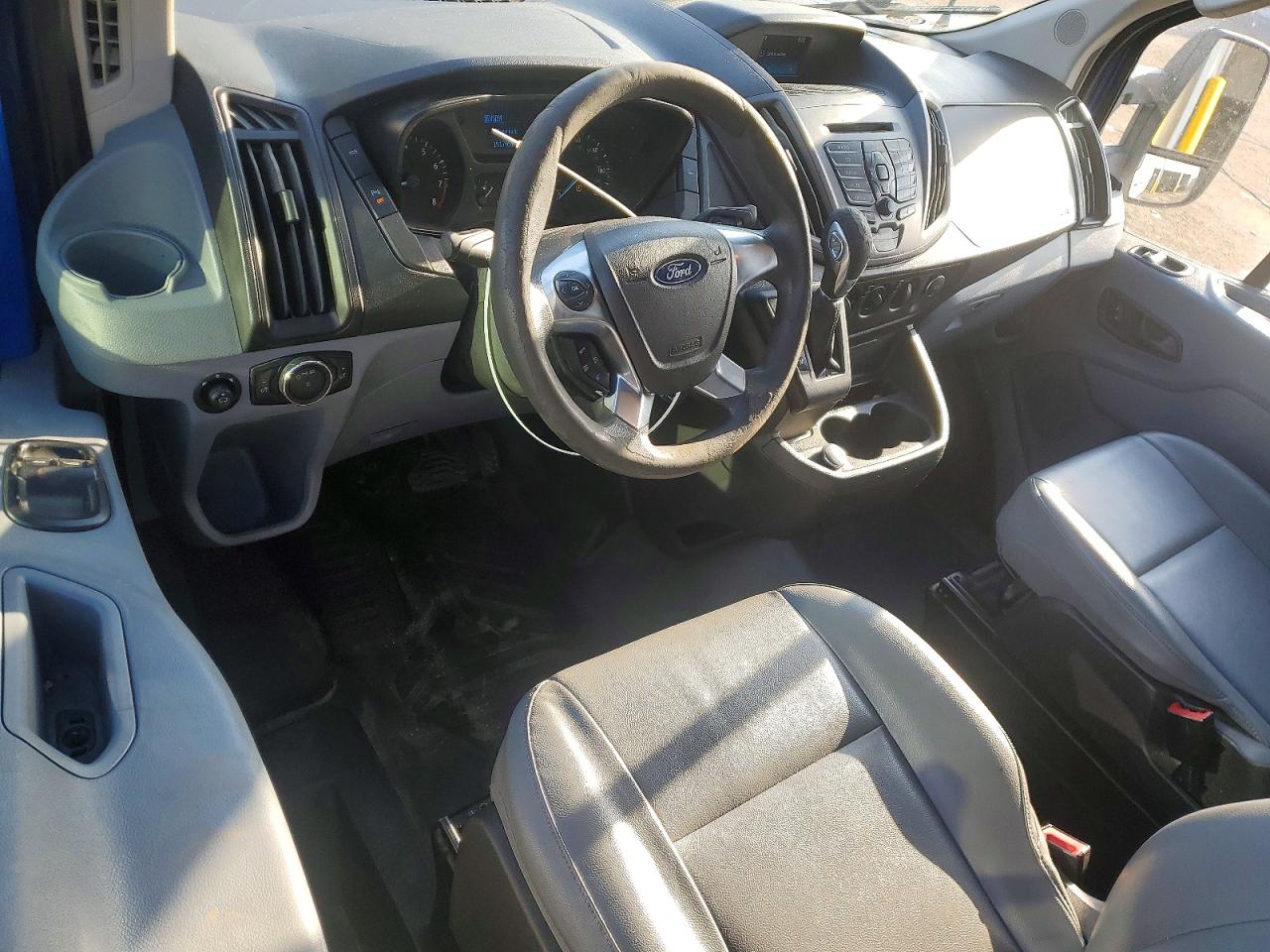 Ford Transit T-250