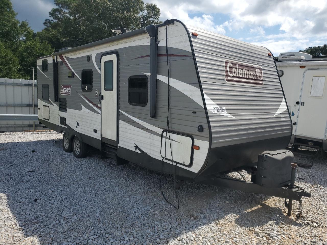 Salvage Coleman Rv Image
