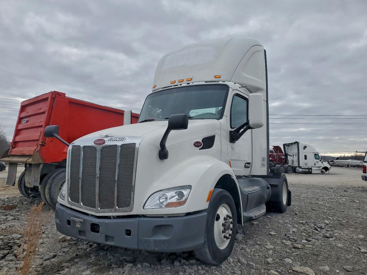 Peterbilt 579
