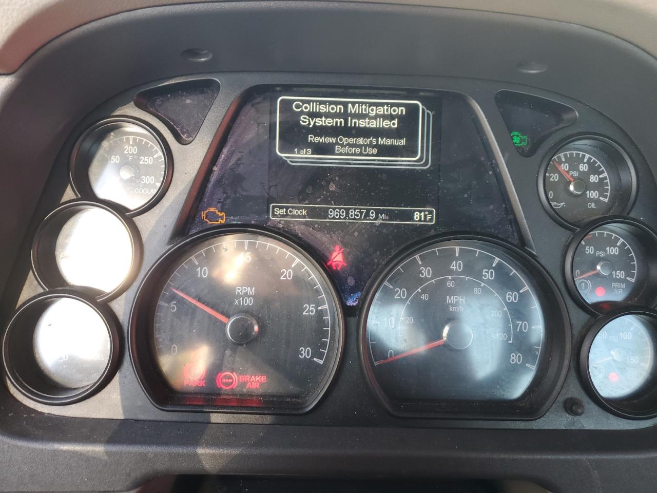 Peterbilt 579